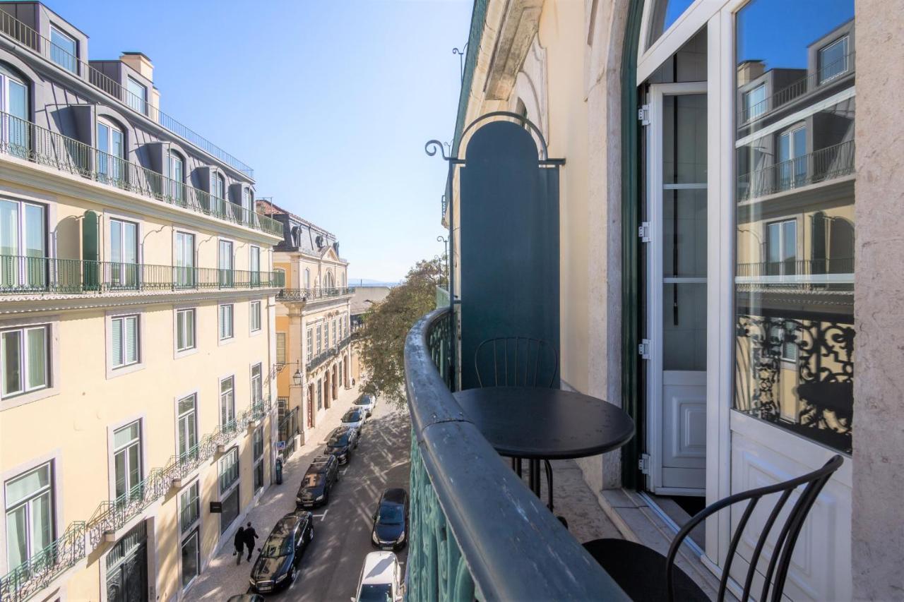 Nomad's Fine Arts In Chiado Lisboa